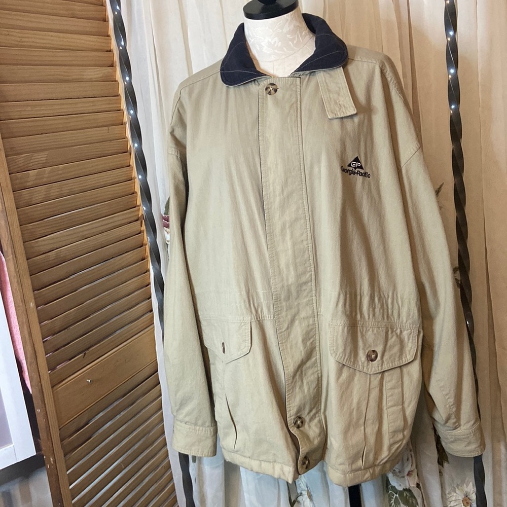 Vintage Swingster light weight jacket. Tan/blue size L